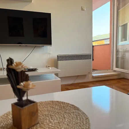 Apartman Uma Sarajevo #Freeparking Lukavica Exterior photo